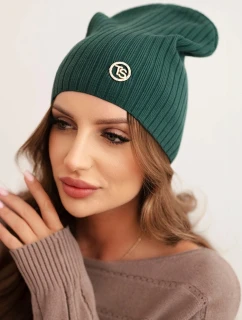 Dámská čepice s proužky a ozdobným knoflíkem s přídavkem vlny a modalu zelená