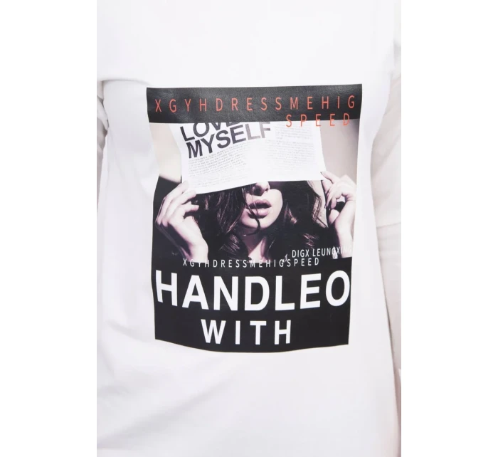 model 18744064 se šaty s potiskem v barvě ecru - K-Fashion