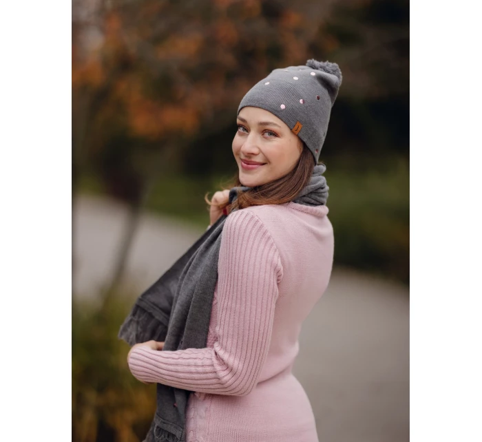 Dámská čepice Nurit Vuch