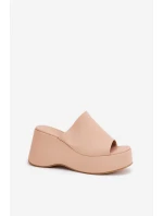 Ekokožené dámské sandály na platformě a klínu béžové Kisoffi Ekokožené dámské sandály na platformě a klínu béžové Kisoffi