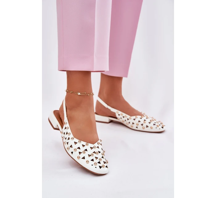 Zdobené Baleríny Na Plochém Podpatku Bílé model 21696513 - Boto