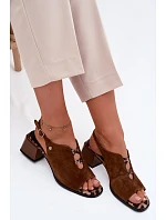 Sandály z přírodního semiše na podpatku Maciejka K7521-14 Hnědé