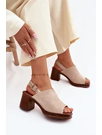 Kožené semišové sandály na podpatku Vinceza Béžové