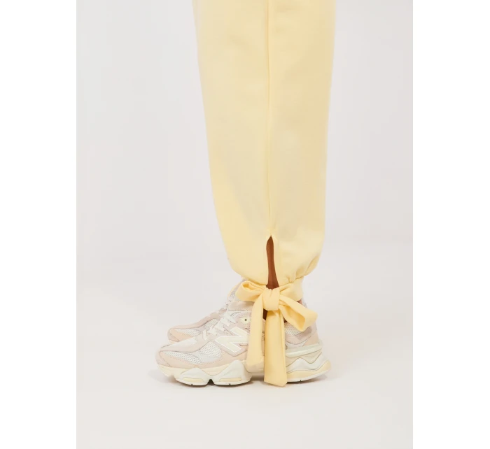 Spodnie IT SP model 21902599 jasny żółty - FPrice Spodnie IT SP model 21902599 jasny żółty - FPrice