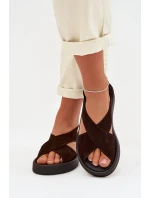 Dámské sandály model 22027710 z přírodního semiše Čokoládové - Zazoo