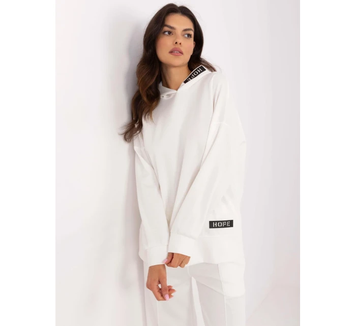 Bluza DHJ BL model 20863017 ecru - FPrice