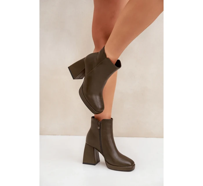 Boty na podpatku model 204677 Step in style Boty na podpatku model 204677 Step in style