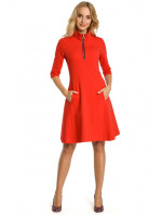 Dámské šaty s límcem na zip model 18354447 červené - Moe