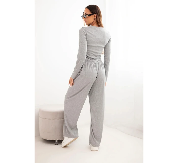 Dámská viskózová souprava s halenkou a širokými kalhotami šedá