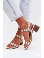 Sandály na podpatku  model 225111 Step in style