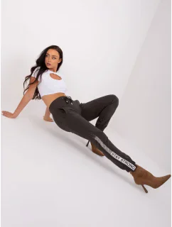 Spodnie dresowe RV DR model 18843730 ciemny khaki - FPrice