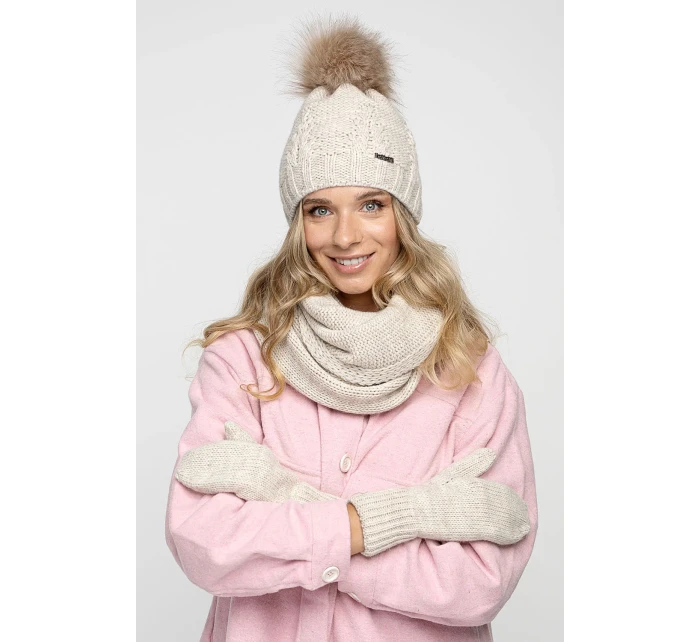 biały model 20523930 - PaMaMi