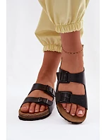 Dámské pantofle s přezkami model 22094910 Černé - Inblu Dámské pantofle s přezkami model 22094910 Černé - Inblu