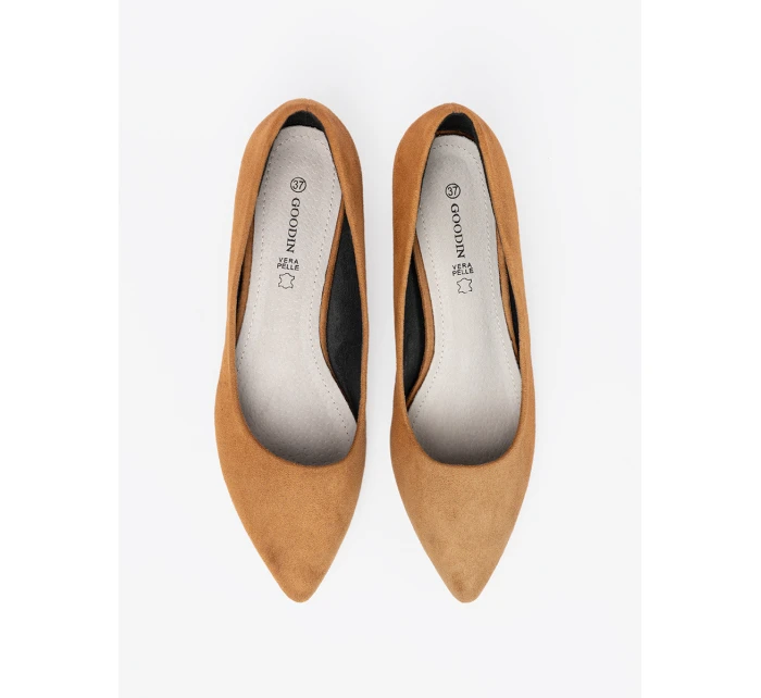 Praktické lodičky hnědé dámské na širokém podpatku Praktické lodičky hnědé dámské na širokém podpatku