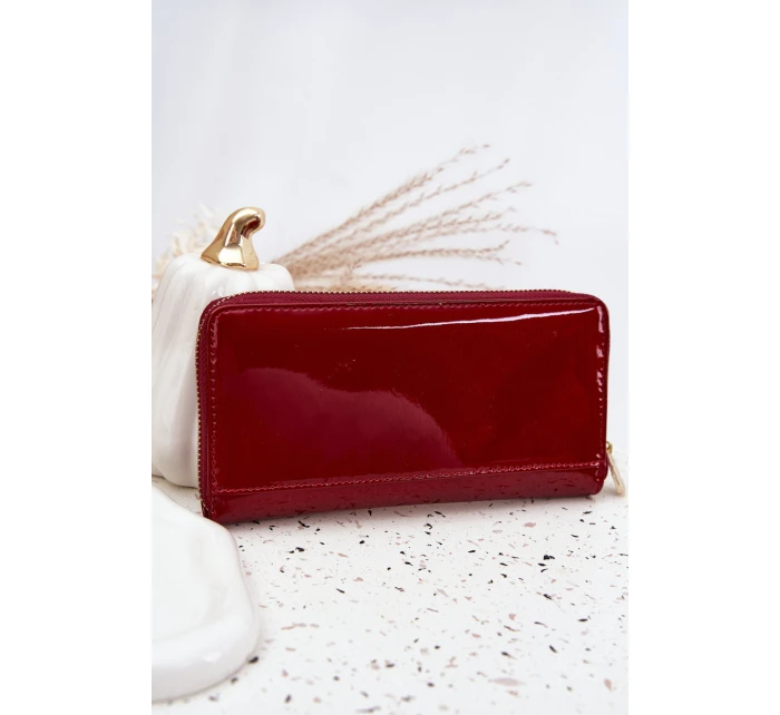 Lakovaná dámská peněženka z eko kůže Phelina – červená Lakovaná dámská peněženka z eko kůže Phelina – červená