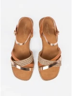 Klasické  sandály hnědé dámské na plochém podpatku