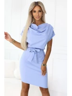 šaty s asymetrickou sukní a páskem model 21151834 - numoco šaty s asymetrickou sukní a páskem model 21151834 - numoco