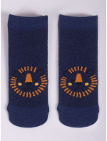 Yoclub Chlapecké kotníkové tenké bavlněné ponožky Vzory Barvy 6 Balení SKS-0072C-AA00-002 Vícebarevné