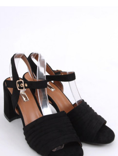 Sandály na podpatku  model 167469 Inello