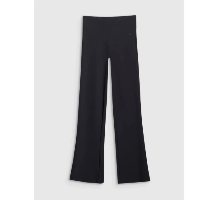 Dámské rychleschnoucí tréninkové kalhoty 4F 4FRSS25TFTRF1037-20S dámské Dámské rychleschnoucí tréninkové kalhoty 4F 4FRSS25TFTRF1037-20S dámské