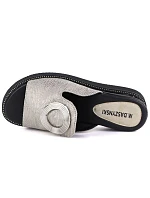 Dámské žabky na nízkém podpatku ve stříbrné barvě M.Daszynski MR2267-7