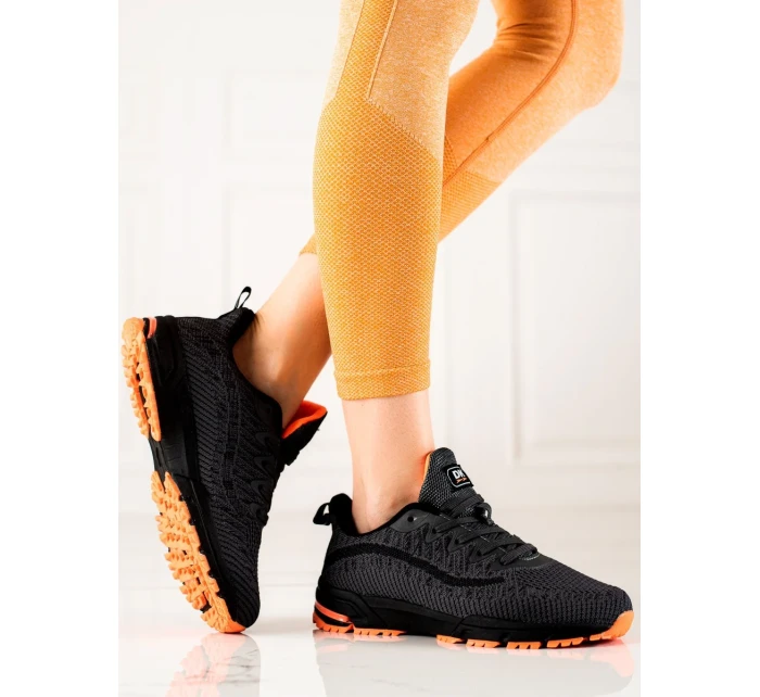 Pěkné šedo-stříbrné dámské  tenisky bez podpatku Pěkné šedo-stříbrné dámské  tenisky bez podpatku