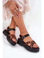 Dámské sandály na platformě s leopardím vzorem hnědé model 21688431 - Boto