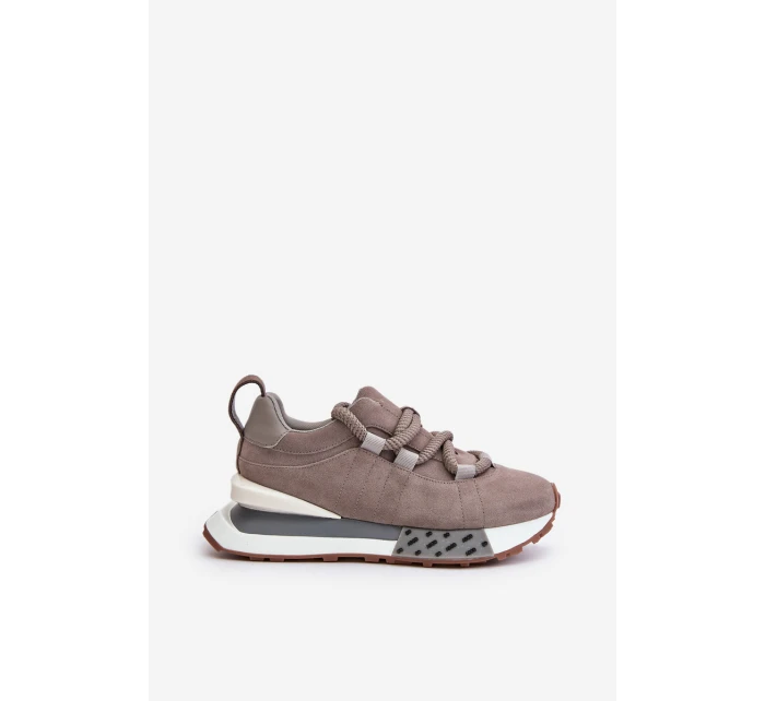 Semišové dámské sneakersy na platformě s tlustým šněrováním Artiker 54C1463 šedé Semišové dámské sneakersy na platformě s tlustým šněrováním Artiker 54C1463 šedé