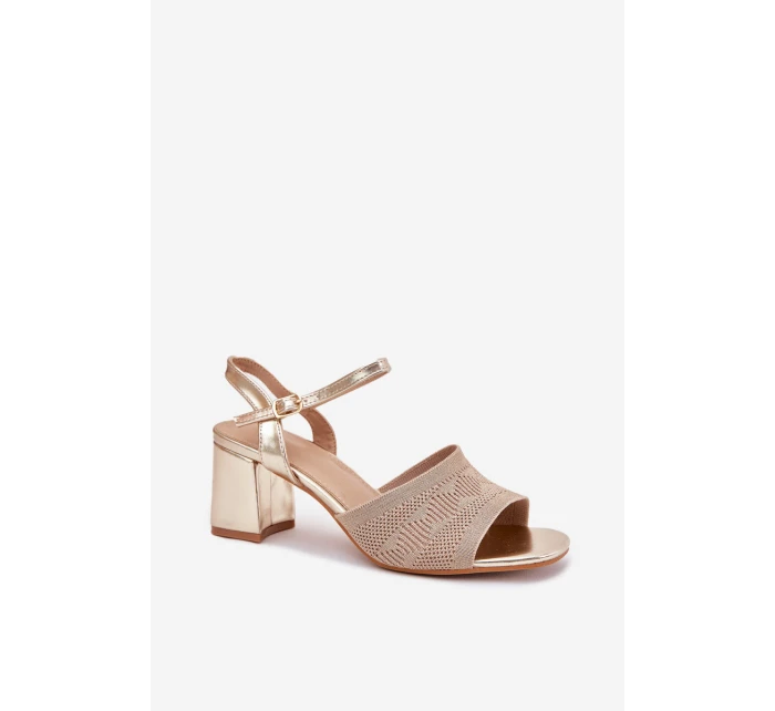 Dámské Sandály Na Podpatku Zlaté model 21702391 - Boto Dámské Sandály Na Podpatku Zlaté model 21702391 - Boto
