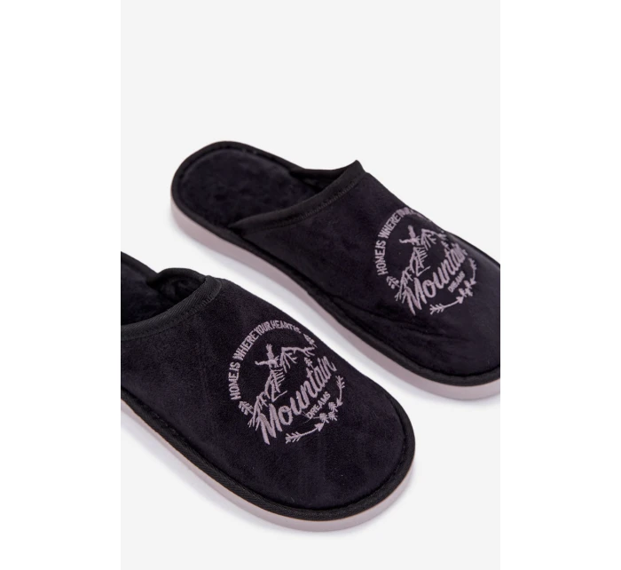 Pánské Černé Pantofle model 21793959 - Boto Pánské Černé Pantofle model 21793959 - Boto