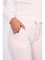 Sada s dvojitými pruhy pudrově růžové barvy Sada s dvojitými pruhy pudrově růžové barvy