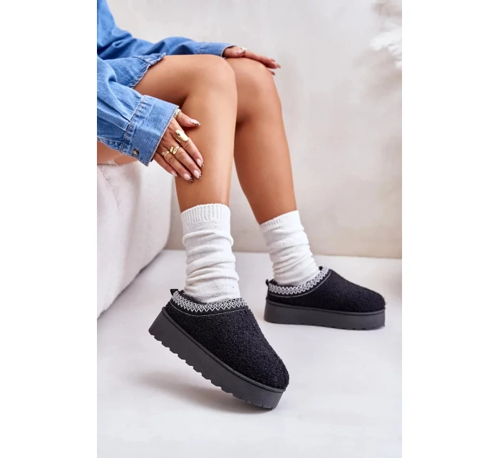 Sněhule Dámské Na Platformě S Výšivkou Černé Tirissa Sněhule Dámské Na Platformě S Výšivkou Černé Tirissa