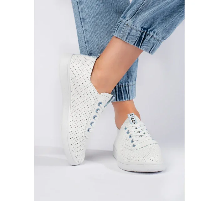 Pohodlné  tenisky bílé dámské
