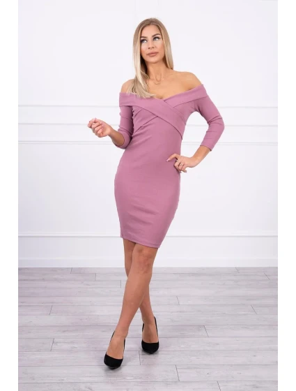 Přiléhavé šaty s výstřihem do V tmavě růžové Přiléhavé šaty s výstřihem do V tmavě růžové