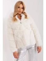 Bunda model 186725 AT Bunda model 186725 AT