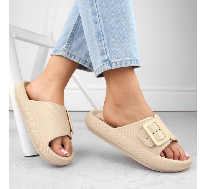 Žabky s přezkou W model 21875102 beige - VINCEZA