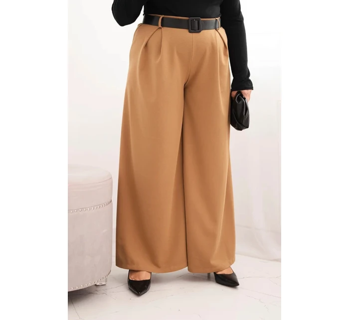 Dámské kalhoty Plus Size s širokou nohavicí a páskem model 21725275 - K-Fashion