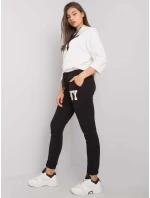 Souprava RV KMPL 6918.04 bílá a černá Souprava RV KMPL 6918.04 bílá a černá