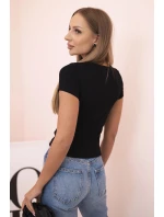 Dámská pruhovaná blůza s model 21772772 výstřihem a krátkým rukávem černá - K-Fashion Dámská pruhovaná blůza s model 21772772 výstřihem a krátkým rukávem černá - K-Fashion