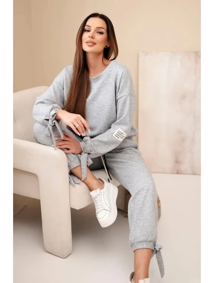 Dámský komplet z viskózy s mašlemi máslový šedý