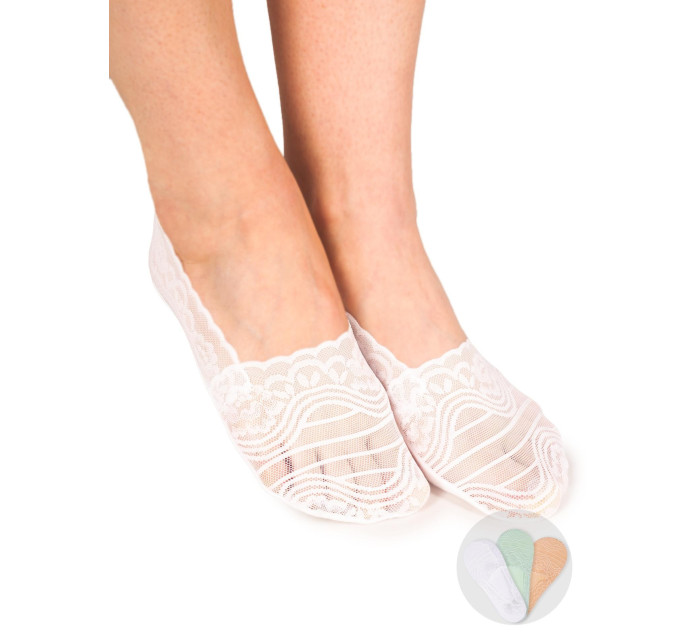 Yoclub Dámské krajkové ponožky 3Pack SKB-0125K-000K Multicolour
