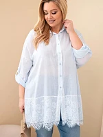 Dámská košile Plus Size bavlněná s krajkovým lemem modrá