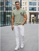 Tshirt męski z nadrukiem zielony model 22182598 - FashionStreet Tshirt męski z nadrukiem zielony model 22182598 - FashionStreet