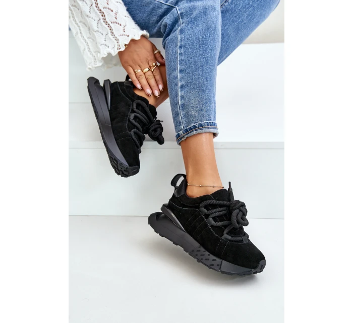 Dámské Zamszové Tenisky Na Platformě S Hlavním Šněrováním Artiker 54C1464 Černé Dámské Zamszové Tenisky Na Platformě S Hlavním Šněrováním Artiker 54C1464 Černé