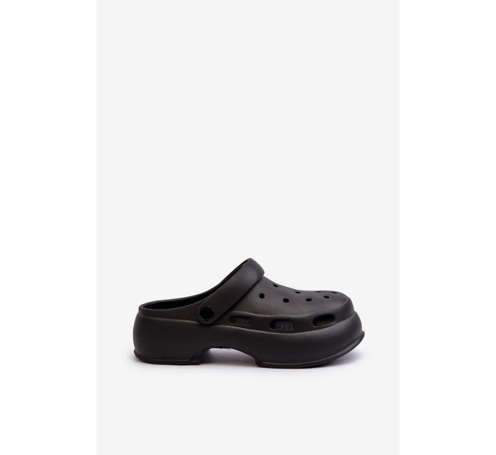 Dámské pěnové žabky bílé model 21659103 - Boto