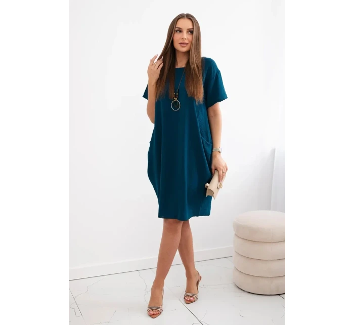 Šaty s kapsami a přívěskem námořní Šaty s kapsami a přívěskem námořní