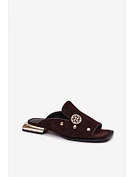 Semišové pantofle s zlatými ozdobami D&A model 22100293 Čokoládové - S.Barski Semišové pantofle s zlatými ozdobami D&A model 22100293 Čokoládové - S.Barski