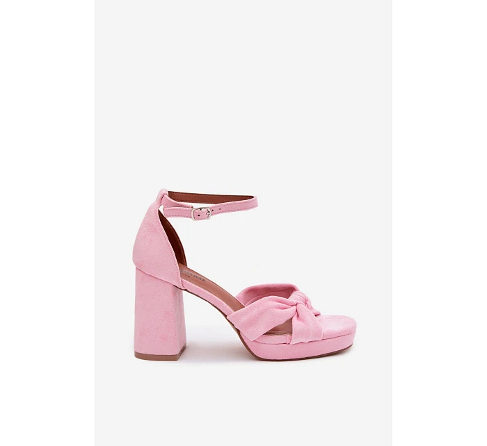 Dámské sandály na podpatku s semiše růžové model 22107163 - Boto