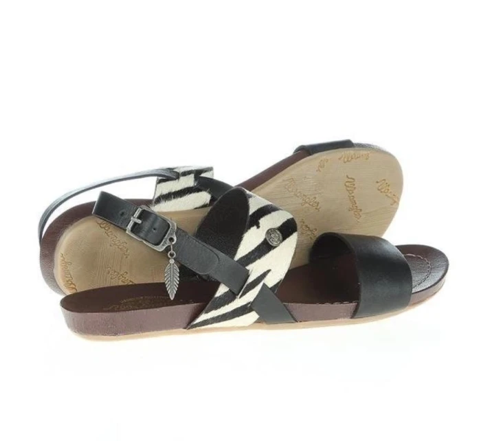 Lola model 21323412 - Wrangler