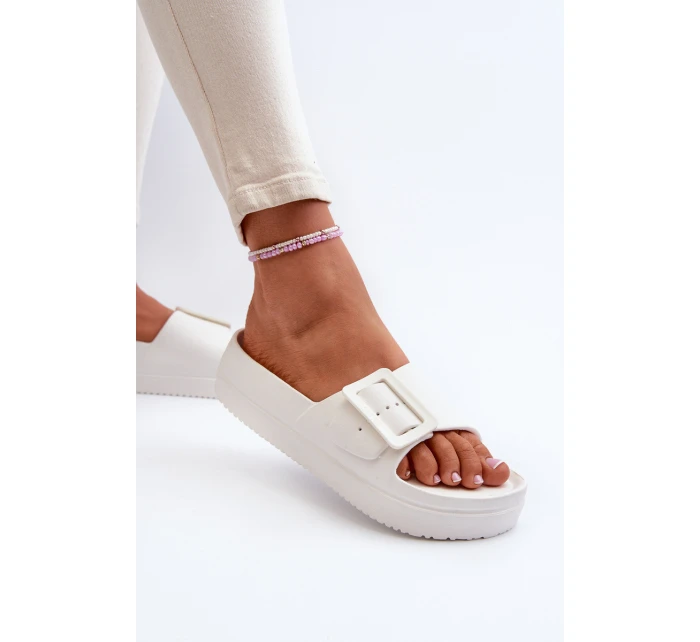 Dámské Pěnové Žabky Na Platformě S Big Star Bílé model 21654884 - Big Star Shoes Dámské Pěnové Žabky Na Platformě S Big Star Bílé model 21654884 - Big Star Shoes